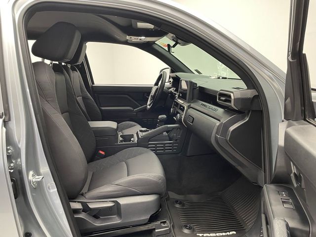 2025 Toyota Tacoma 4WD SR Double Cab 5' Bed Automatic - 22998308 - 16