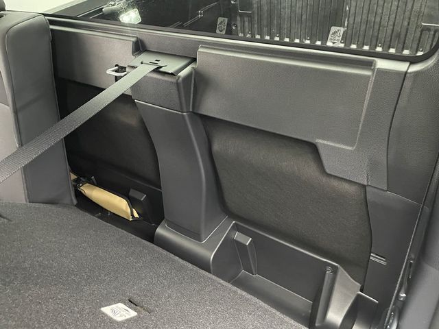 2025 Toyota Tacoma 4WD SR Double Cab 5' Bed Automatic - 22998308 - 33