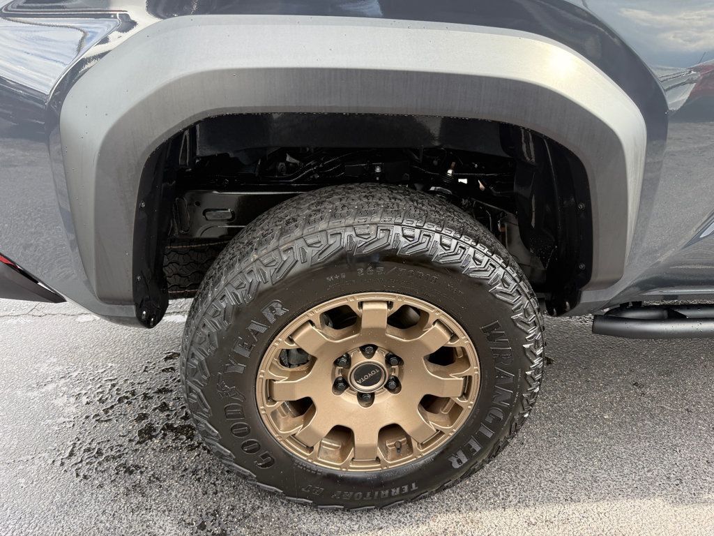 2025 Toyota Tacoma 4WD **TACOMA TRAILHUNTER 4X4 HV**ROOF RACK**MSRP $68953** - 23078371 - 35