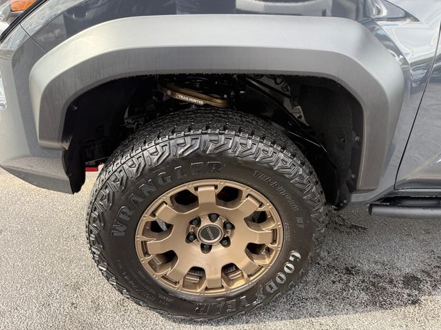 2025 Toyota Tacoma 4WD **TACOMA TRAILHUNTER 4X4 HV**ROOF RACK**MSRP $68953** - 23078371 - 37