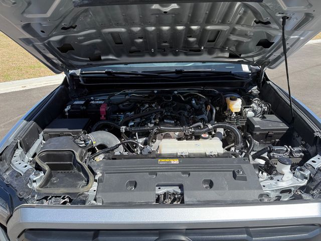 2025 Toyota Tacoma 4WD TRD OFF-ROAD - 22988433 - 12