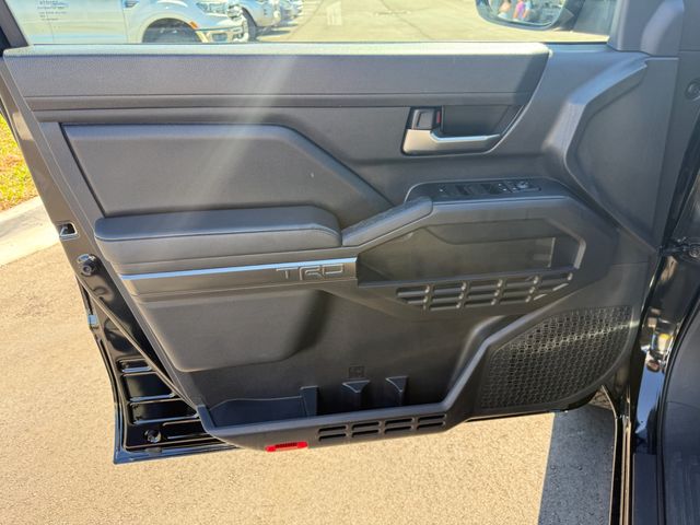 2025 Toyota Tacoma 4WD TRD OFF ROAD - 22991235 - 2