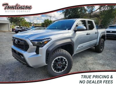 2025 TOYOTA TACOMA 4WD