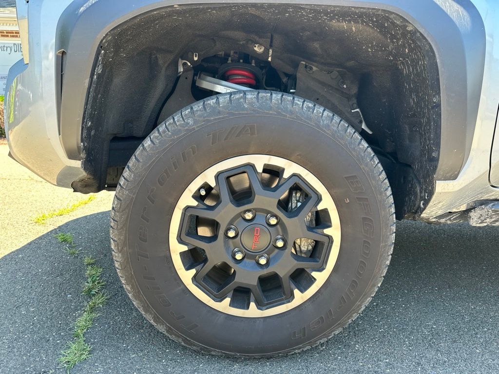 2025 Toyota Tacoma 4WD TRD Off Road Double Cab 5' Bed Automatic - 23041647 - 5
