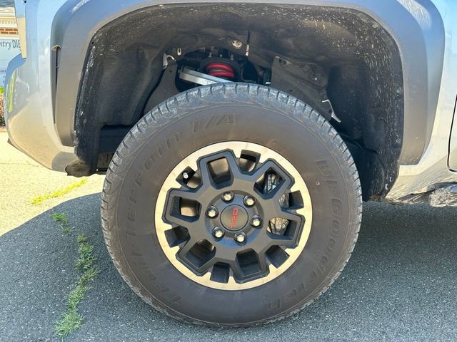 2025 Toyota Tacoma 4WD TRD Off Road Double Cab 5' Bed Automatic - 23041647 - 5