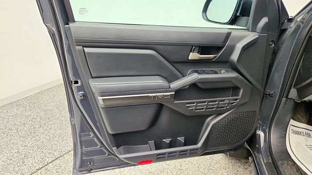 2025 Toyota Tacoma 4WD TRD Off Road Hybrid Double Cab 5' Bed Automatic w/ 14'' Display - 23018408 - 9