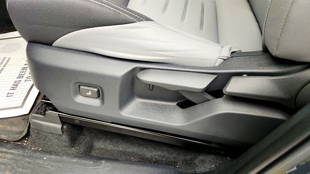 2025 Toyota Tacoma 4WD TRD Off Road Hybrid Double Cab 5' Bed Automatic w/ 14'' Display - 23018408 - 10