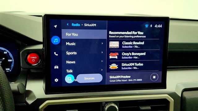 2025 Toyota Tacoma 4WD TRD Off Road Hybrid Double Cab 5' Bed Automatic w/ 14'' Display - 23018408 - 16