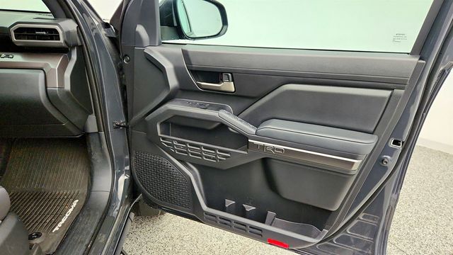 2025 Toyota Tacoma 4WD TRD Off Road Hybrid Double Cab 5' Bed Automatic w/ 14'' Display - 23018408 - 23