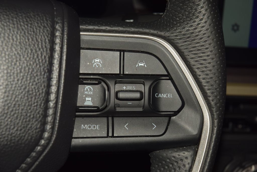 2025 Toyota Tacoma 4WD TRD Off Road Lifted - 23041647 - 33