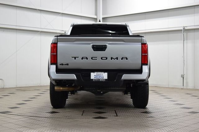 2025 Toyota Tacoma 4WD TRD Off Road Lifted - 23041647 - 5