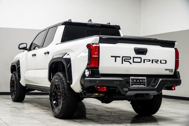 2025 Toyota Tacoma 4WD TRD Pro Hybrid Double Cab 5' Bed Automatic - 22955764 - 9