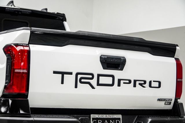 2025 Toyota Tacoma 4WD TRD Pro Hybrid Double Cab 5' Bed Automatic - 22955764 - 12