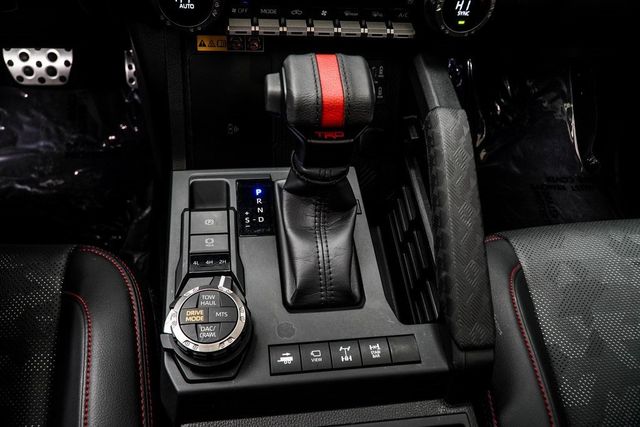 2025 Toyota Tacoma 4WD TRD Pro Hybrid Double Cab 5' Bed Automatic - 22955764 - 19