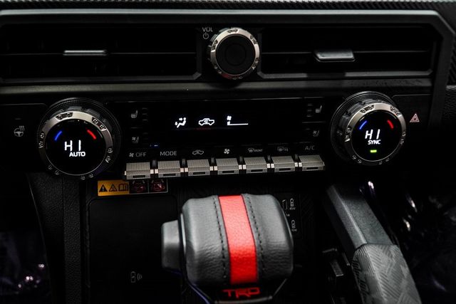 2025 Toyota Tacoma 4WD TRD Pro Hybrid Double Cab 5' Bed Automatic - 22955764 - 23