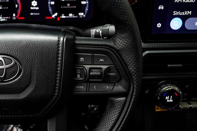 2025 Toyota Tacoma 4WD TRD Pro Hybrid Double Cab 5' Bed Automatic - 22964250 - 32