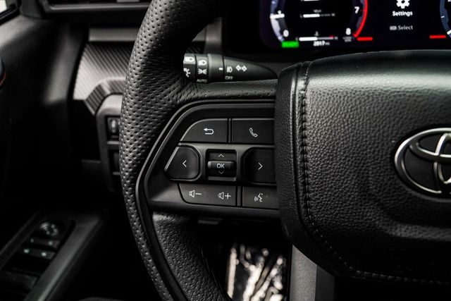 2025 Toyota Tacoma 4WD TRD Pro Hybrid Double Cab 5' Bed Automatic - 22964250 - 33