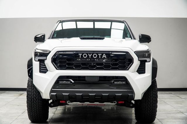 2025 Toyota Tacoma 4WD TRD Pro Hybrid Double Cab 5' Bed Automatic - 22964250 - 6