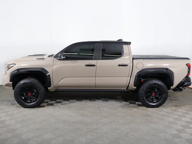 2025 Toyota Tacoma 4WD TRD Pro Hybrid Double Cab 5' Bed Automatic - 22972509 - 17