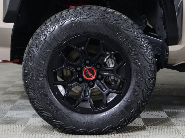 2025 Toyota Tacoma 4WD TRD Pro Hybrid Double Cab 5' Bed Automatic - 22972509 - 24