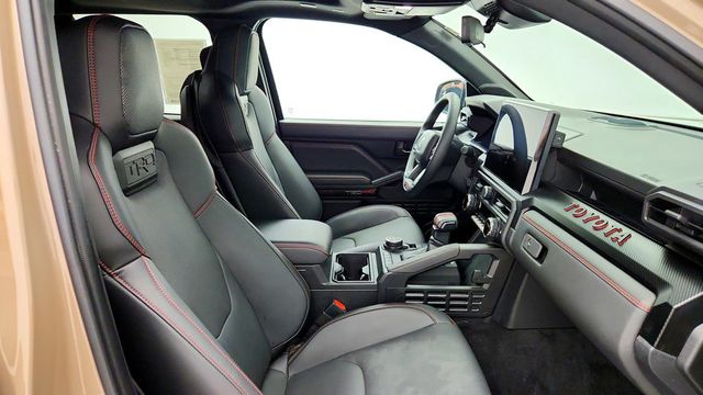 2025 Toyota Tacoma 4WD TRD Pro Hybrid Double Cab 5' Bed Automatic - 23095079 - 25