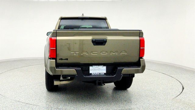2025 Toyota Tacoma 4WD TRD Sport Double Cab Automatic with Audio Upgrade & Heated Seats - 22958770 - 5