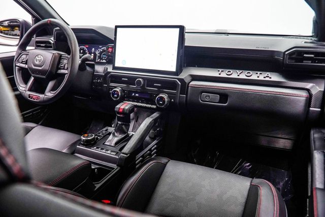 2025 Toyota Tacoma 4WD TRD Sport Hybrid Double Cab 5' Bed Automatic - 23028092 - 17