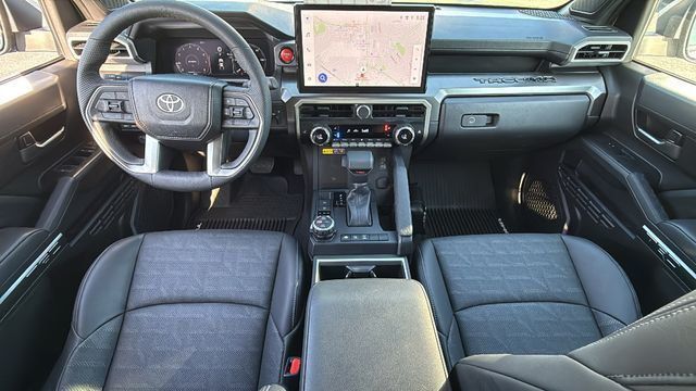 2025 Toyota Tacoma 4WD TRD Sport Hybrid Double Cab 5' Bed Automatic - 23075444 - 11