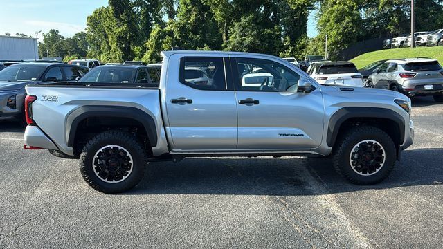 2025 Toyota Tacoma 4WD TRD Sport Hybrid Double Cab 5' Bed Automatic - 23075444 - 7