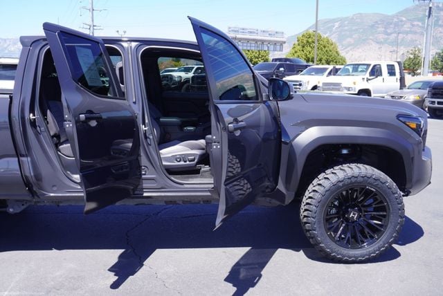 2025 Toyota Tacoma 4WD TRD TACOMA - 23039675 - 23