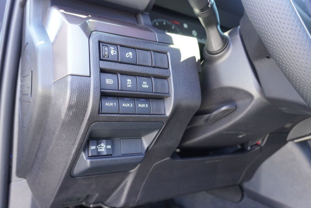 2025 Toyota Tacoma 4WD TRD TACOMA - 23039675 - 27