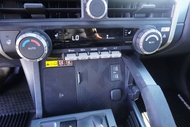 2025 Toyota Tacoma 4WD TRD TACOMA - 23039675 - 36
