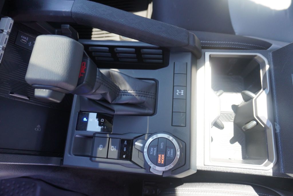 2025 Toyota Tacoma 4WD TRD TACOMA - 23039675 - 37
