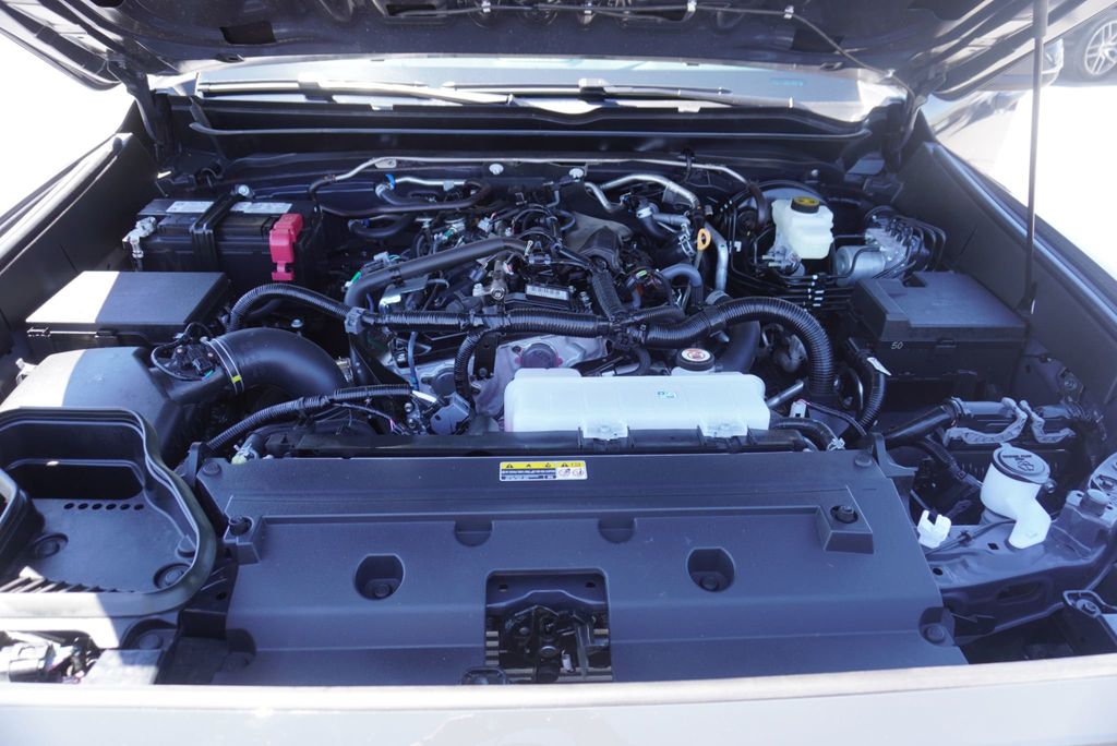2025 Toyota Tacoma 4WD TRD TACOMA - 23039675 - 40