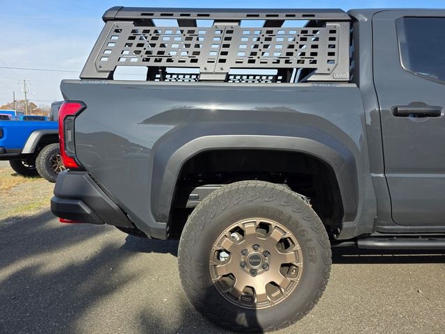 2025 Toyota Tacoma Hybrid Trailhunter - 22941596 - 13