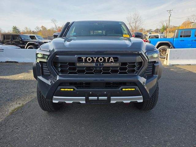 2025 Toyota Tacoma Hybrid Trailhunter - 22941596 - 1