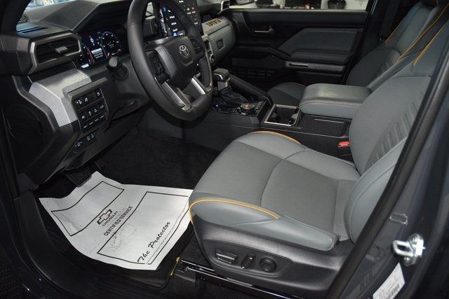 2025 Toyota Tacoma Hybrid Trailhunter - 22941596 - 47