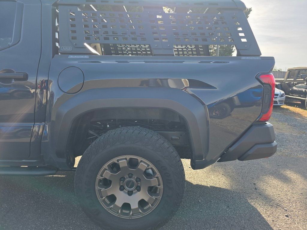 2025 Toyota Tacoma Hybrid Trailhunter - 22941596 - 8
