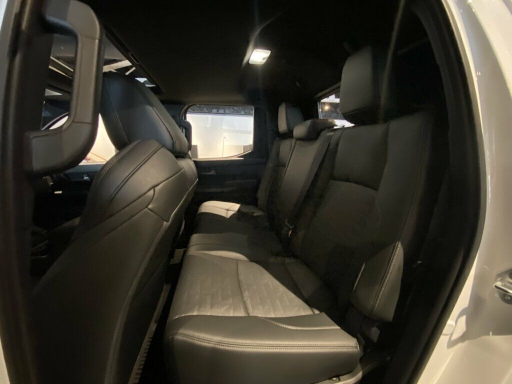 2025 Toyota Tacoma i-FORCE MAX Double Cab LocalTrade/TRDSport/Hybrid/TRDSportPremiumPkg/TonneauCover - 23095045 - 26