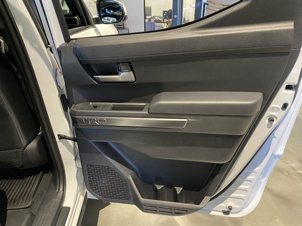 2025 Toyota Tacoma i-FORCE MAX Double Cab LocalTrade/TRDSport/Hybrid/TRDSportPremiumPkg/TonneauCover - 23095045 - 28