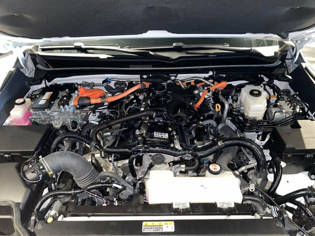 2025 Toyota Tacoma i-FORCE MAX Double Cab LocalTrade/TRDSport/Hybrid/TRDSportPremiumPkg/TonneauCover - 23095045 - 8