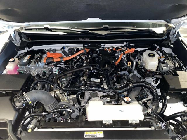 2025 Toyota Tacoma i-FORCE MAX Double Cab LocalTrade/TRDSport/Hybrid/TRDSportPremiumPkg/TonneauCover - 23095045 - 8