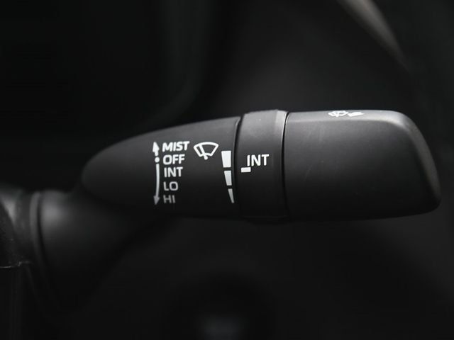 2025 Toyota Tundra Limited - 22870644 - 29