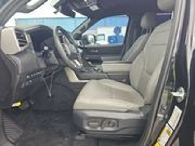 2025 Toyota Tundra Limited - 23029622 - 2