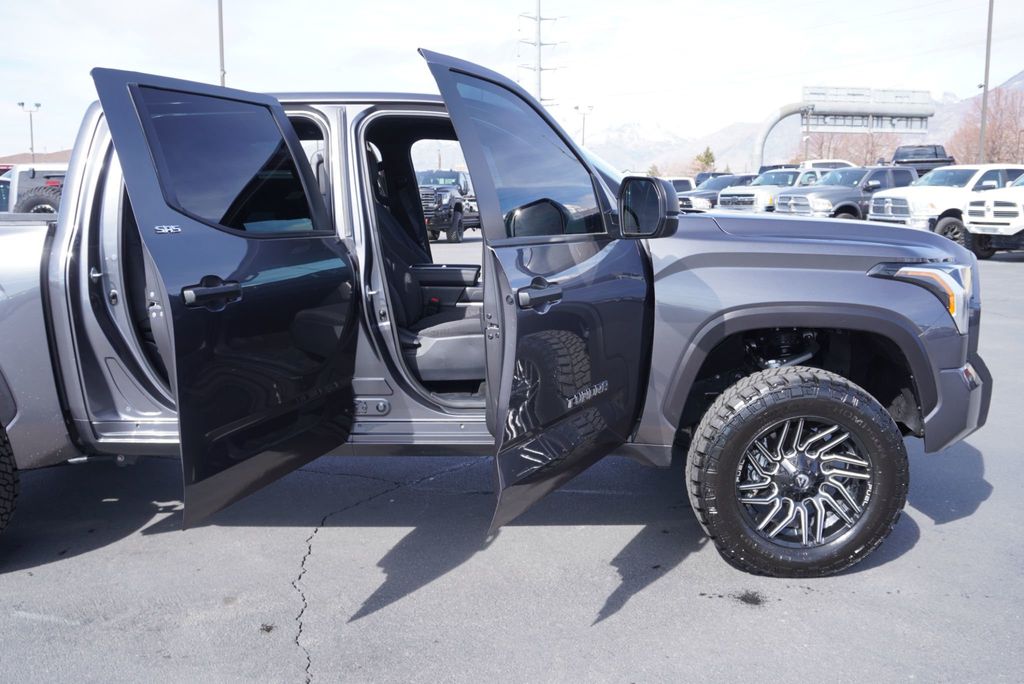 2025 Toyota Tundra SR5 - 22999133 - 22