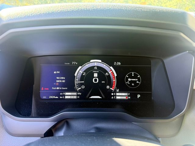 2025 Toyota Tundra 2WD Limited CrewMax 5.5' Bed - 22941418 - 3