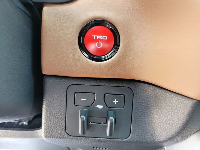 2025 Toyota Tundra 4WD 1794 Edition Hybrid CrewMax 5.5' Bed - 23082600 - 17