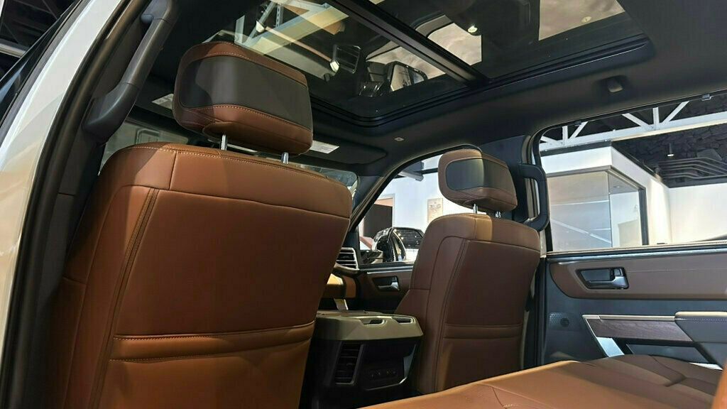 2025 Toyota Tundra 4WD 1794Edition/Hybrid/TonneauCover/PwrRunningBoards/Navigation - 23055693 - 19