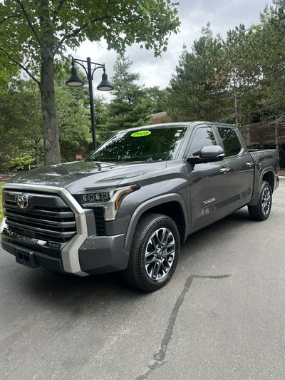 2025 Toyota Tundra 4WD