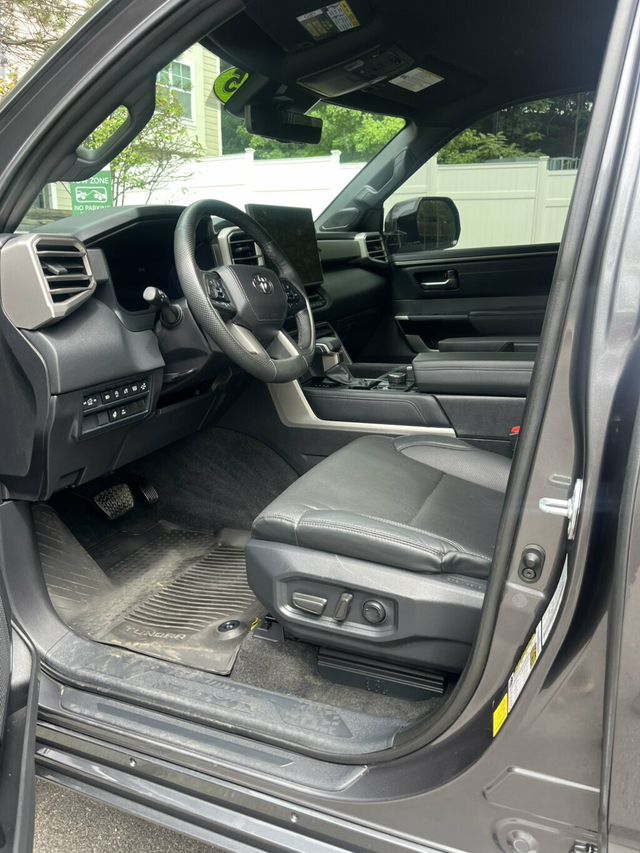 2025 Toyota Tundra 4WD Limited CrewMax 5.5' Bed - 23067914 - 9